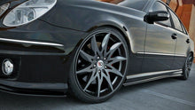 Laden Sie das Bild in den Galerie-Viewer, Maxton Design Seitenschweller Ansatz passend für MERCEDES E-KLASSE W211 AMG schwarz Hochglanz