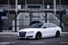 Laden Sie das Bild in den Galerie-Viewer, Maxton Design Seitenschweller Ansatz passend für Audi A8 D4 schwarz Hochglanz