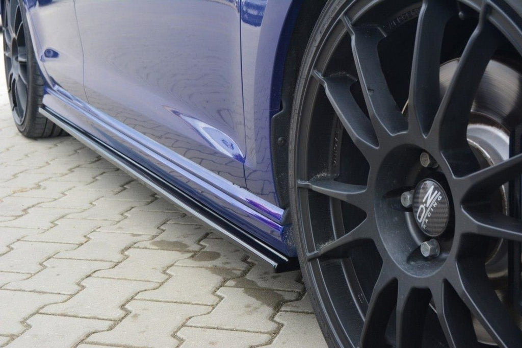 Maxton Design Seitenschweller Ansatz passend für VW GOLF 7 R HATCHBACK & Kombi schwarz Hochglanz