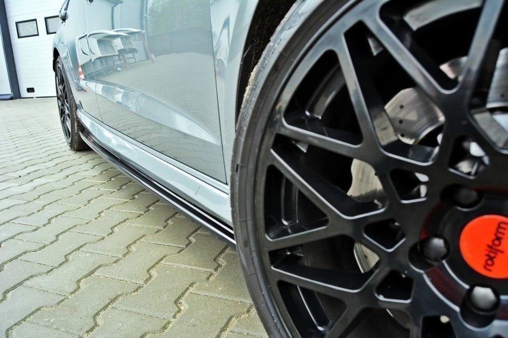 Maxton Design Seitenschweller Ansatz passend für Audi RS3 8V Sportback schwarz Hochglanz