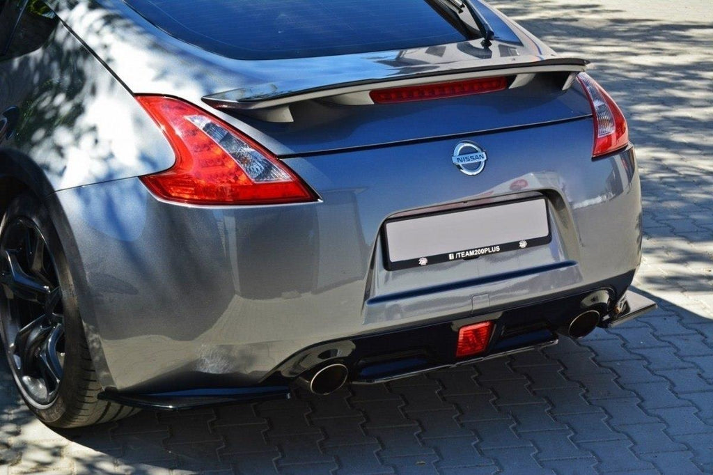 Maxton Design Mittlerer Diffusor Heck Ansatz passend für Nissan 370Z schwarz Hochglanz