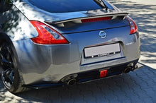 Laden Sie das Bild in den Galerie-Viewer, Maxton Design Mittlerer Diffusor Heck Ansatz passend für Nissan 370Z schwarz Hochglanz