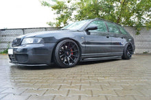 Laden Sie das Bild in den Galerie-Viewer, Maxton Design Seitenschweller Ansatz passend für AUDI S4 B5 schwarz Hochglanz