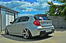 Laden Sie das Bild in den Galerie-Viewer, Maxton Design Seitenschweller Ansatz passend für BMW 1er E87 schwarz Hochglanz