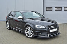 Laden Sie das Bild in den Galerie-Viewer, Maxton Design Seitenschweller Ansatz passend für Audi S3 8P / S3 8P FL / RS3 8P schwarz Hochglanz