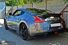 Laden Sie das Bild in den Galerie-Viewer, Maxton Design Seitenschweller Ansatz passend für Nissan 370Z schwarz Hochglanz