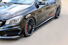 Laden Sie das Bild in den Galerie-Viewer, Maxton Design Seitenschweller Ansatz passend für MERCEDES CLA 45 AMG C117/A45 AMG W176 (vor Facelift) schwarz Hochglanz