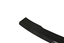 Laden Sie das Bild in den Galerie-Viewer, Maxton Design Mittlerer Diffusor Heck Ansatz passend für Audi A4 B9 S-Line schwarz Hochglanz