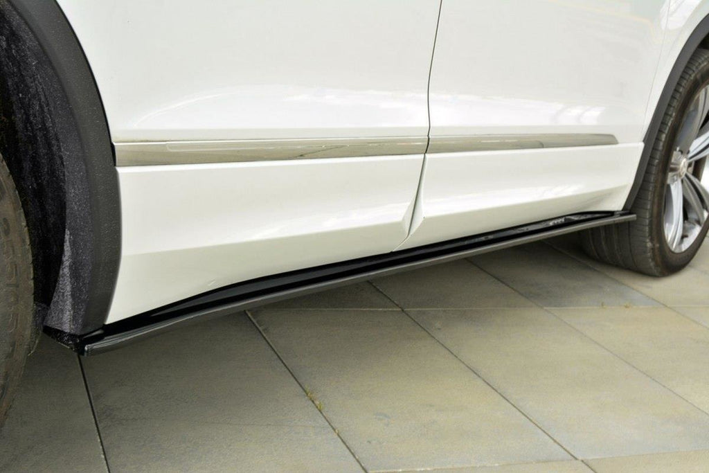 Maxton Design Seitenschweller Ansatz passend für Vw Tiguan Mk2 R-Line schwarz Hochglanz