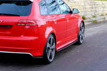 Laden Sie das Bild in den Galerie-Viewer, Maxton Design Seitenschweller Ansatz passend für Audi S3 8P / S3 8P FL / RS3 8P schwarz Hochglanz