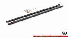 Laden Sie das Bild in den Galerie-Viewer, Maxton Design Seitenschweller Ansatz passend für V.4 VW Golf 7 R GTI Facelift schwarz Hochglanz