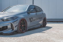 Laden Sie das Bild in den Galerie-Viewer, Maxton Design Seitenschweller Ansatz passend für V.3 BMW 1er F40 M-Paket/ M135i  schwarz Hochglanz
