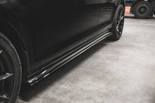 Laden Sie das Bild in den Galerie-Viewer, Maxton Design Seitenschweller Ansatz passend für VW Golf 7 GTI TCR  schwarz Hochglanz