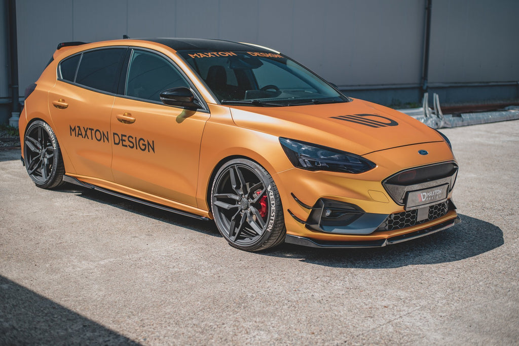 Maxton Design Front Ansatz passend für V.7 Ford Focus ST / ST-Line Mk4 schwarz Hochglanz