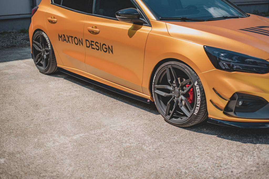 Maxton Design Seitenschweller Ansatz passend für V.5 Ford Focus ST / ST-Line Mk4 schwarz Hochglanz