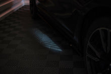 Laden Sie das Bild in den Galerie-Viewer, Maxton Design Seitenschweller Ansatz für BMW X7 M G07 schwarz Hochglanz