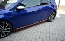 Laden Sie das Bild in den Galerie-Viewer, Maxton Design Seitenschweller Ansatz passend für V.2 VW GOLF 7 R FACELIFT schwarz Hochglanz