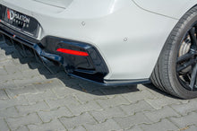 Laden Sie das Bild in den Galerie-Viewer, Maxton Design Heck Ansatz Flaps Diffusor passend für BMW 1er F20 Facelift M-power schwarz Hochglanz