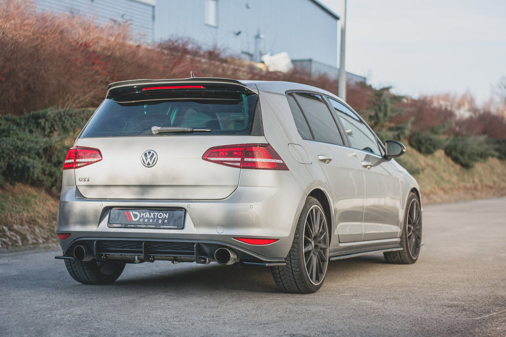 Maxton Design Seitenschweller Ansatz passend für V.2 VW Golf 7 GTI (verengen) schwarz Hochglanz