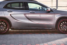 Laden Sie das Bild in den Galerie-Viewer, Maxton Design Seitenschweller Ansatz passend für Mercedes GLA 45 AMG SUV (X156) vor Facelift schwarz Hochglanz