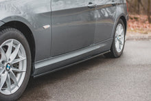 Laden Sie das Bild in den Galerie-Viewer, Maxton Design Seitenschweller Ansatz passend für BMW 3er E90/E91 Facelift schwarz Hochglanz