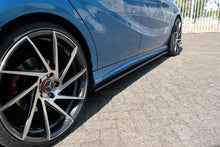 Laden Sie das Bild in den Galerie-Viewer, Maxton Design Seitenschweller Ansatz passend für Mercedes W176 AMG-LINE vor Facelift schwarz Hochglanz