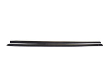 Laden Sie das Bild in den Galerie-Viewer, Maxton Design Seitenschweller Ansatz passend für V.1 BMW M3 F80 schwarz Hochglanz