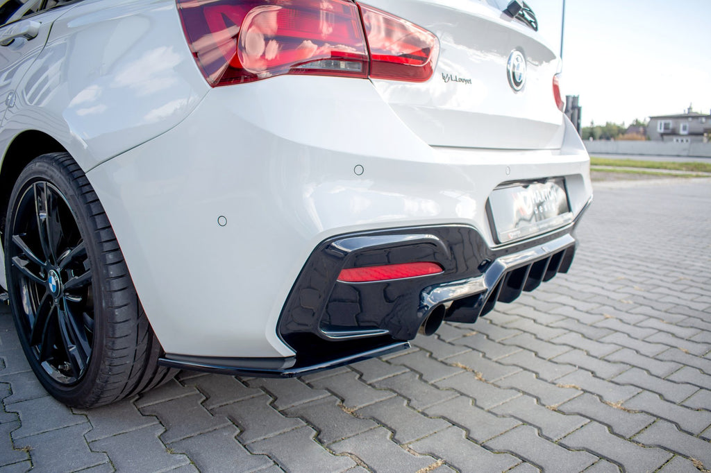 Maxton Design Heck Ansatz Flaps Diffusor passend für BMW 1er F20 Facelift M-power schwarz Hochglanz