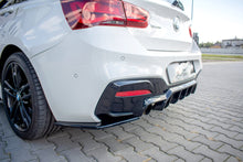 Laden Sie das Bild in den Galerie-Viewer, Maxton Design Heck Ansatz Flaps Diffusor passend für BMW 1er F20 Facelift M-power schwarz Hochglanz