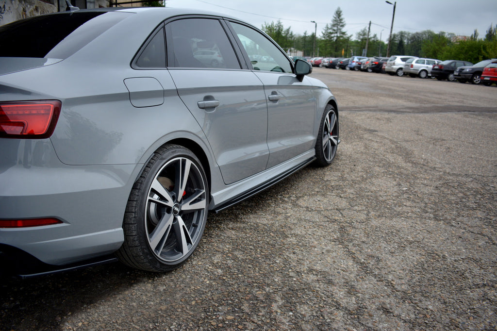 Maxton Design Seitenschweller Ansatz passend für Audi RS3 8V FL Limousine schwarz Hochglanz