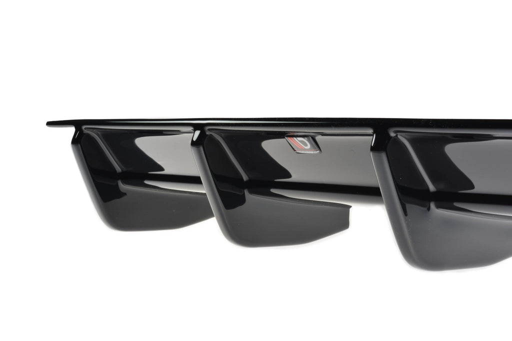 Maxton Design Diffusor Heck Ansatz passend für VW GOLF 7 R VARIANT FACELIFT  schwarz Hochglanz
