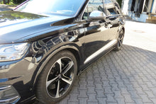 Laden Sie das Bild in den Galerie-Viewer, Maxton Design Seitenschweller Ansatz passend für Audi SQ7 / Q7 S-Line Mk.2 schwarz Hochglanz