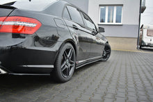 Laden Sie das Bild in den Galerie-Viewer, Maxton Design Seitenschweller Ansatz passend für Mercedes E63 AMG W212  schwarz Hochglanz