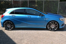 Laden Sie das Bild in den Galerie-Viewer, Maxton Design Seitenschweller Ansatz passend für Mercedes W176 AMG-LINE vor Facelift schwarz Hochglanz