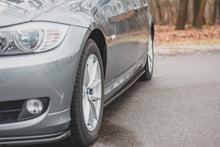 Laden Sie das Bild in den Galerie-Viewer, Maxton Design Seitenschweller Ansatz passend für BMW 3er E90/E91 Facelift schwarz Hochglanz