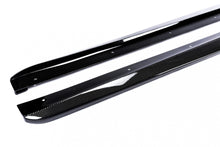 Laden Sie das Bild in den Galerie-Viewer, 3DDesign Carbon Seitenschweller für BMW 5er G30