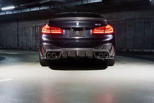 Laden Sie das Bild in den Galerie-Viewer, 3DDesign Carbon Diffusor-Finnen für BMW F90 M5