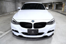 Laden Sie das Bild in den Galerie-Viewer, 3DDesign Carbon Frontlippe für BMW 3er F34 mit M-Paket
