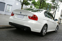 Laden Sie das Bild in den Galerie-Viewer, 3DDesign Carbon Diffusor für BMW 3er E90 E91 mit M-Paket (335i)