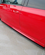 Laden Sie das Bild in den Galerie-Viewer, Maxton Design Seitenschweller Ansatz passend für VW GOLF 6 GTI 35TH / R20 schwarz Hochglanz