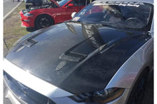 Laden Sie das Bild in den Galerie-Viewer, Anderson Composites Carbon Motorhaube für Ford Mustang 2018+ Type OE