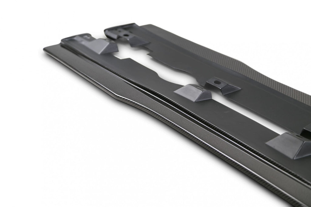 Anderson Composites Carbon Seitenschweller für Ford Focus RS