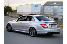 Laden Sie das Bild in den Galerie-Viewer, AutoTecknic ABS Dachspoiler - Mercedes Benz W204