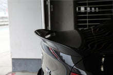 Laden Sie das Bild in den Galerie-Viewer, 3DDesign Carbon Heck- Spoiler für BMW 5er F10