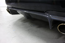 Laden Sie das Bild in den Galerie-Viewer, 3DDesign Carbon Diffusor für BMW 5er F10 M5
