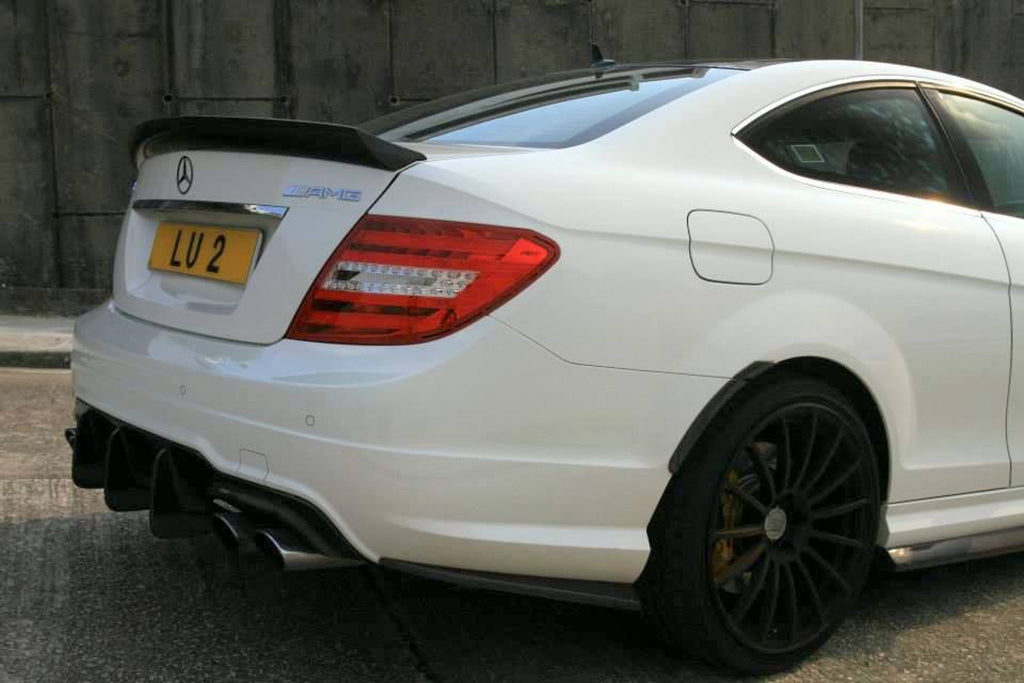 Boca Carbon Heckzierleisten für Mercedes Benz C63 AMG