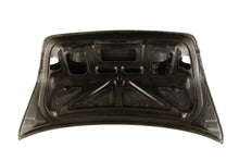 Laden Sie das Bild in den Galerie-Viewer, RKP Carbon Heckdeckel SPORT für BMW E92 Coupe Carbon/GFK OE-Style