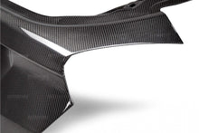 Laden Sie das Bild in den Galerie-Viewer, Seibon Carbon Heckdeckel für FORD Focus 2015-2018 OE-Style