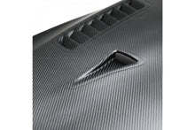 Laden Sie das Bild in den Galerie-Viewer, Seibon Carbon Motorhaube für Nissan Skyline R35 GT-R 2009 - 2015 Trockencarbon ES-Style