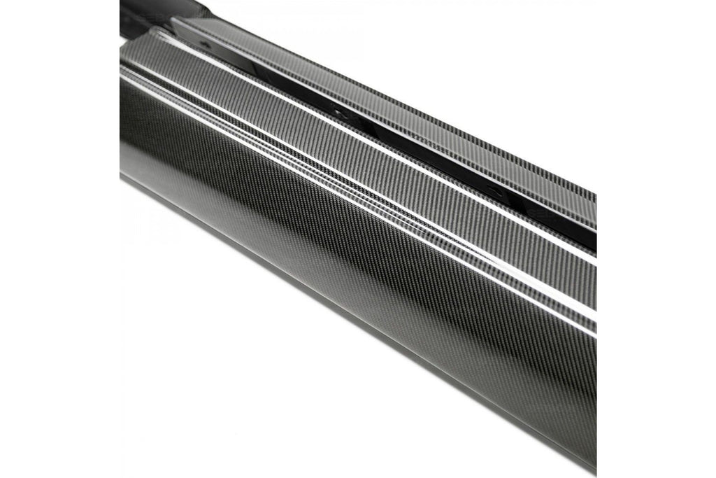 Seibon Carbon Seitenschweller für Nissan Skyline R35 GT-R 2009 - 2012 OE-Style